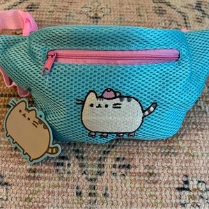 Girls Pusheen Fanny pack, New with tags!